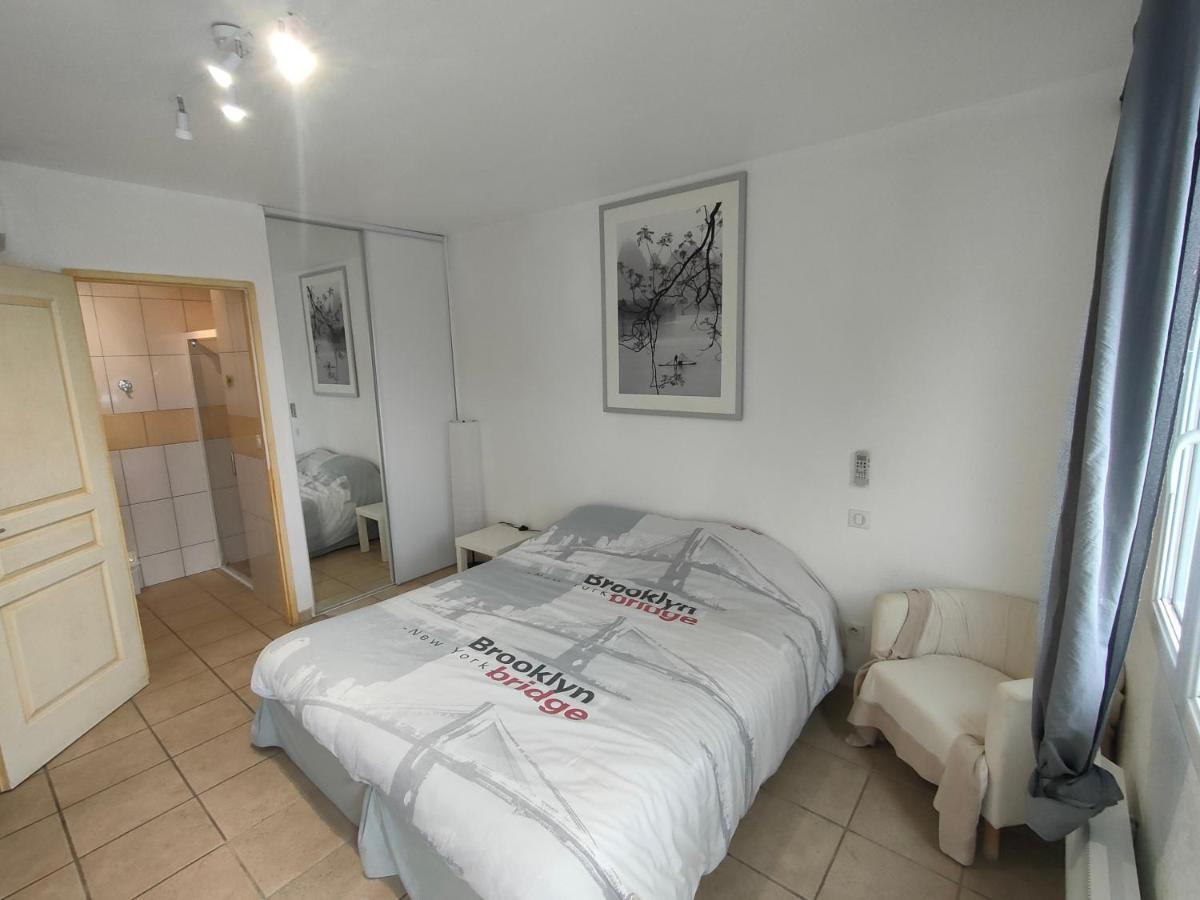 Logis Hotel Le Clos Saint Loup Bram 외부 사진
